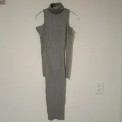 FASHIONNOVA　ニットワンピース　S