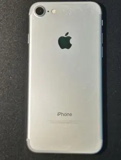 【✴︎サブ機にも✴︎】SIMフリー✴︎Apple iPhone7 シルバー✴︎