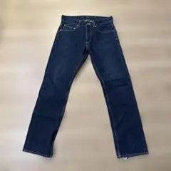 ストレートデニムのサムネイル