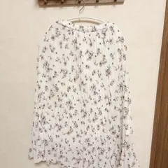 【期間限定品】JILLSTUART 花柄スカート フレアスカートのサムネイル