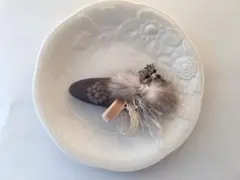ハンドメイド アナベルの刺繍バレッタ