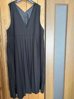 黒　プリーツ　ジャンパースカート　トールサイズ