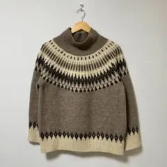 ノルディック柄 タートルネックセーター　ブラウン　ハイネック　ニット
