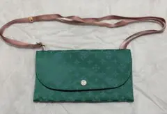 russet ショルダーウォレット