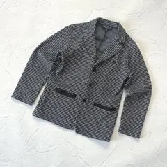 Agnes b ジャケット