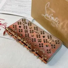 Christian Louboutin パネトーネ スタッズ 長財布 ピンクのサムネイル