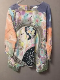 グラフィックトップス