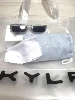 Item thumbnail for item 37ee7971-18f0-4fe5-9907-c33dffa99514