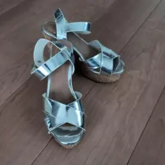 RANDA シルバー クロスストラップ サンダル