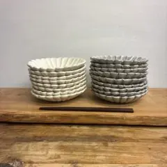 ちゃーさん様専用新品 陶器 陶芸作家 輪花皿8枚 555 - メルカリ