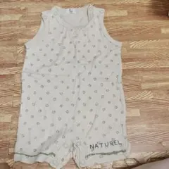 ベージュ　ノースリーブロンパース　80cm
