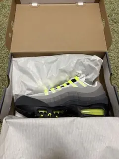 【新品未使用】Nike Air Max 95 イエローグラデ28.0cm
