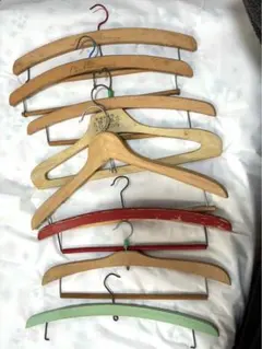 2026年最新】古い木製ハンガーの人気アイテム - メルカリ