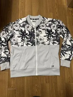 New Balance フラワーパターン アウター