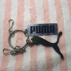 PUMA キーホルダー ロゴプレート キャットロゴ