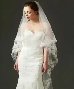 レース付きロングウェディングベール