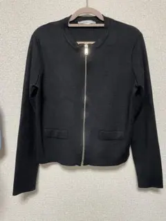 ZARA カーディガン　厚手　ブルゾン　ニット　ショート丈　ブラック　黒　ジップ