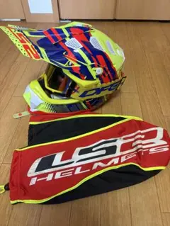 LS2 モトクロスヘルメット ゴーグル付のサムネイル