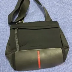 希少90’s PRADA sportsショルダーバッグ ブラックのサムネイル