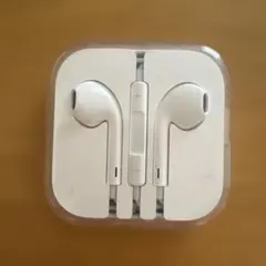 Apple イヤホン　純正
