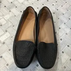 UGG 黒 レザー スリッポン