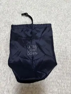 ULTRA LIGHT DOWN 巾着袋 ネイビー