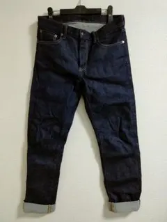 UNIQLO ダークブルー スリムフィットデニム 赤耳 31インチ