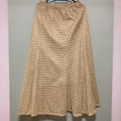 新品 レース ライトグリーン フレアロングスカート