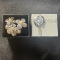ブローチ ラインストーン 花 フェイクパール