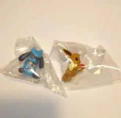 ポケモン　まんぷく　ぱくぱくマスコット4　リオル　イーブイ