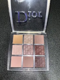 ディオール バックステージアイパレット 002 クール