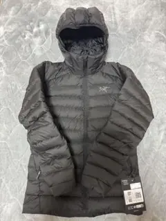 2026年最新】On Core Jacketの人気アイテム - メルカリ