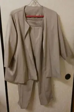 Item thumbnail for item 6cdc58a8-2f80-4960-821d-9e49d15b63c7