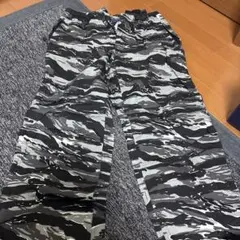 Climactic 迷彩カーゴパンツ