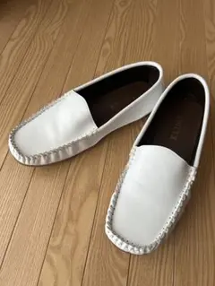 Creema 本革モカシン　靴　 美品✨【23.0】ホワイト