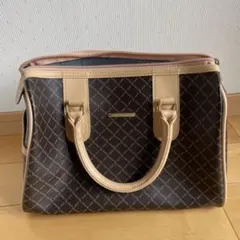 Item thumbnail for item bead07f2-a3bd-4be0-8519-cebca0bd2989