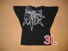 Ｔシャツ★フレア袖★白カトレア柄★黒★３Ｌサイズ