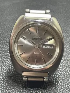 Item thumbnail for item 1fe4cd15-0b44-47d5-bd99-05322df4e92a