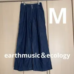 earthmusic＆ecologyデニムダークブルー ワイドパンツ　ジーンズM