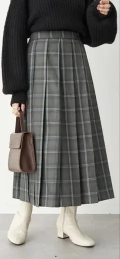 アースミュージュク&エコロジー　チェックプリーツスカートF グレー