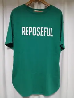 GU ロゴ 半袖Tシャツ　丈長め　 グリーン