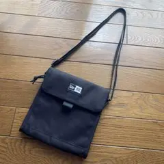 【新品未使用】ニューエラ スクエア ネックポーチ ブラック ユニセックス
