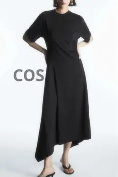 COS/コス　アシンメトリーTシャツワンピース　フレアヘム 黒