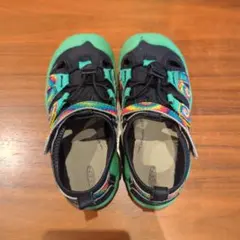 KEEN サンダル　ウォーターシューズ　アクアシューズ　18.5センチ