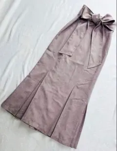 【and couture】リボン付きタイトロングスカートのサムネイル