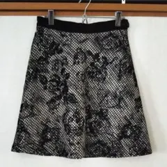 パルチザン　スカート