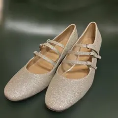 グリッターシルバー ストラップ付きバレエシューズ