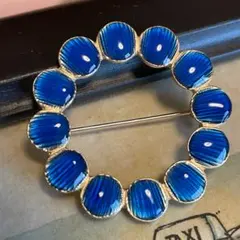 Item thumbnail for item a75c60d9-7270-4eb7-9026-8d9adf28d7b4