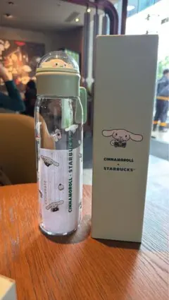 Starbucks Cinnamoroll コラボ ボトルのサムネイル