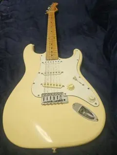 Fender Japan Stratocaster Eシリアル 微ジャンク Fender JAPAN Stratocaster Eシリアル - メルカリ